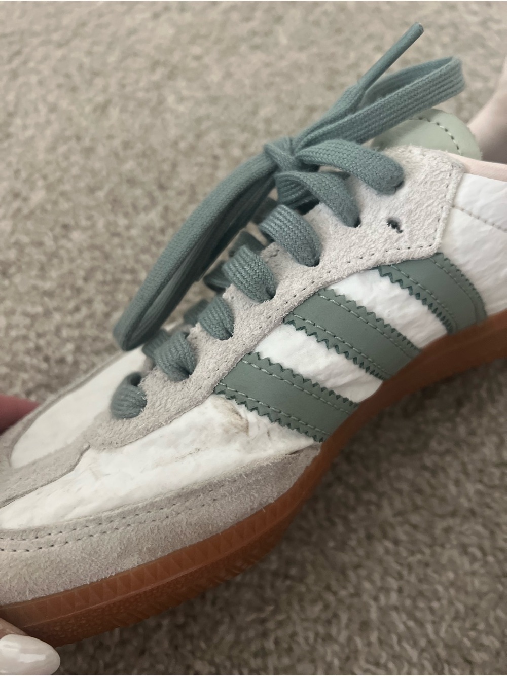 adidas Samba Low-Top Sneakers in Silver and Green with Gum Sole - Picture 4 of 7